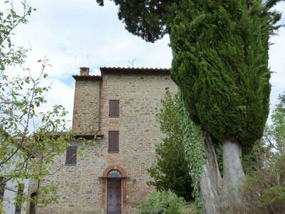 Haus mit Garten kaufen in 6064 Panicale (Bild 4)