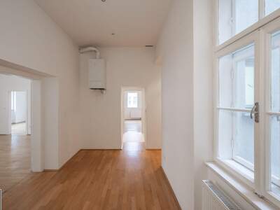 Altbauwohnung mieten in 1090 Wien (Bild 1)