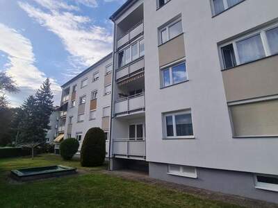 Etagenwohnung kaufen in 4523 Neuzeug