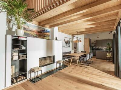 Wohnung mit Balkon kaufen in 8973 Schladming (Bild 2)