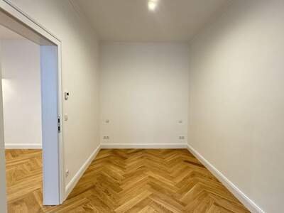 Altbauwohnung mit Balkon kaufen in 1020 Wien (Bild 5)