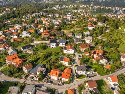 Grundstück kaufen in 10000 Zagreb (Bild 1)