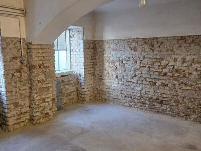 Gewerbeobjekt mieten in 1210 Wien (Bild 2)