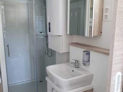 Gewerbeobjekt kaufen in 52100 Pula (Bild 2)