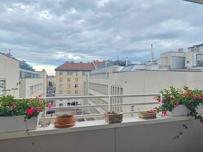 Wohnung mit Balkon kaufen in 1050 wien (Bild 2)