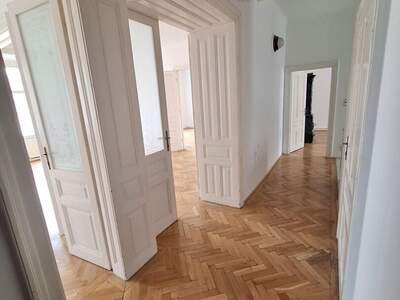 Altbauwohnung mieten in 1040 Wien