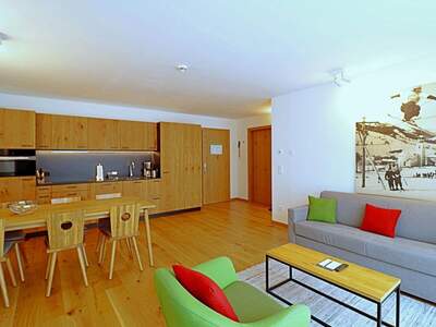 Wohnung mit Balkon kaufen in 6391 Fieberbrunn