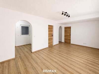 Wohnung kaufen in 6065 Thaur