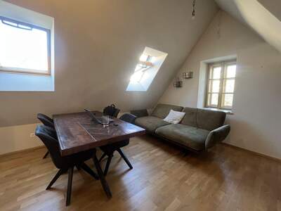 Altbauwohnung mieten in 8010 Graz (Bild 2)