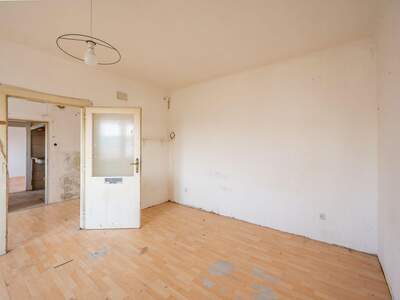 Altbauwohnung kaufen in 1110 Wien (Bild 3)