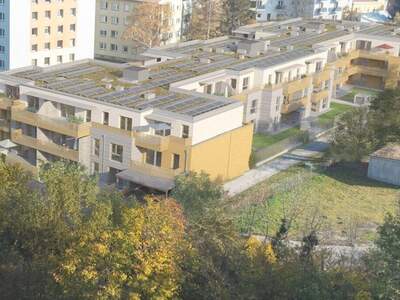 Wohnung mit Balkon kaufen in 2320 Schwechat