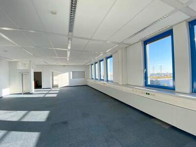 Gewerbeobjekt mieten in 2351 Wiener Neudorf