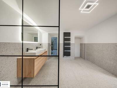 Altbauwohnung mit Balkon kaufen in 1040 Wien (Bild 5)