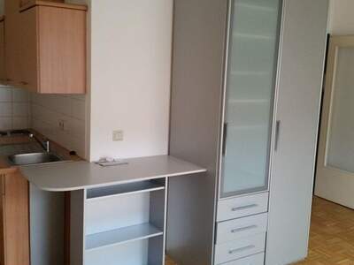 Altbauwohnung mieten in 8010 Graz (Bild 1)