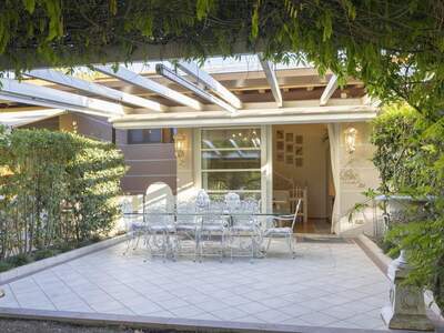 Haus mit Garten kaufen in 33054 Lignano Sabbiadoro (Bild 4)