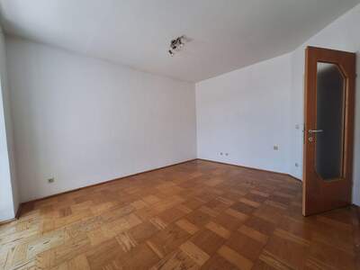 Wohnung mit Balkon mieten in 4910 Ried (Bild 5)
