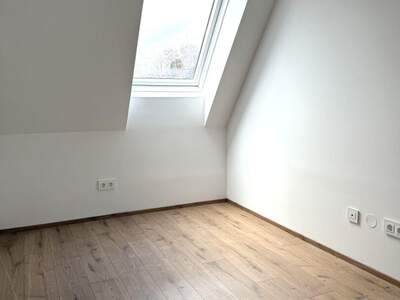 Altbauwohnung mit Balkon mieten in 8680 Mürzzuschlag (Bild 3)