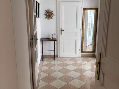 Altbauwohnung mieten in 1040 Wien (Bild 2)