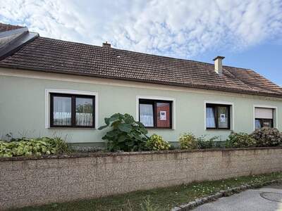 Haus kaufen in 2275 Bernhardsthal