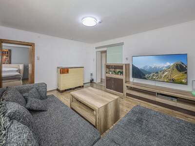 Terrassenwohnung kaufen in 6380 St. Johann (Bild 2)
