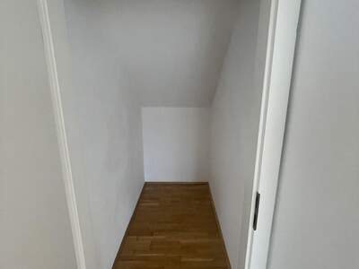 Altbauwohnung mit Balkon mieten in 8430 Leibnitz (Bild 5)