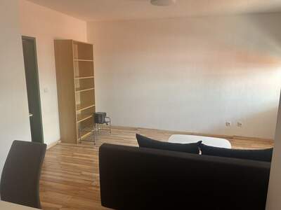 Altbauwohnung mit Balkon mieten in 6410 Telfs (Bild 3)