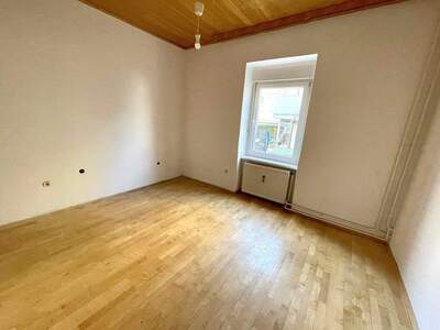 Altbauwohnung mit Balkon kaufen in 8020 Graz (Bild 3)