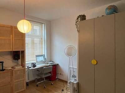 Altbauwohnung mit Balkon mieten in 1100 Wien (Bild 3)