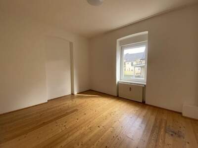 Altbauwohnung kaufen in 8020 Graz (Bild 1)