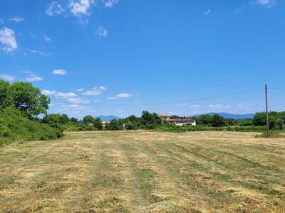 Grundstück kaufen in 52100 Pula (Bild 1)