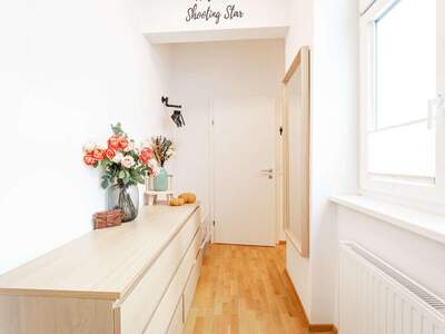 Altbauwohnung mit Balkon kaufen in 1140 Wien (Bild 3)