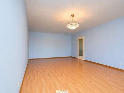 Wohnung mit Balkon kaufen in 1100 Wien (Bild 2)