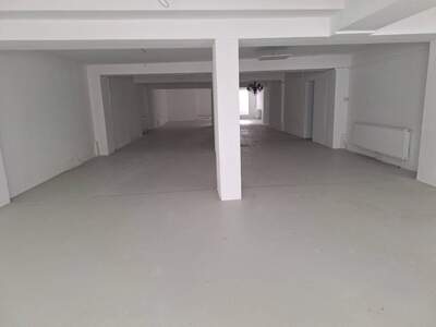 Gewerbeobjekt mieten in 4910 Ried
