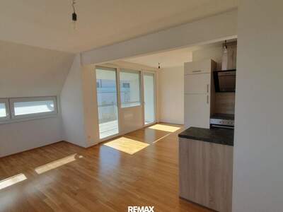 Wohnung mit Balkon kaufen in 2460 Bruck an der Leitha (Bild 1)
