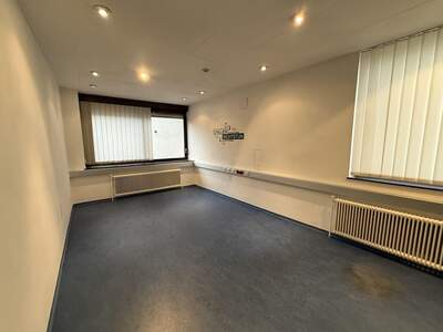 Gewerbeobjekt mieten in 1140 Wien (Bild 1)