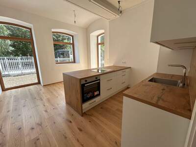 Altbauwohnung mieten in 2564 Weissenbach (Bild 2)