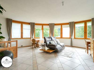 Altbauwohnung mit Balkon kaufen in 6112 Wattens (Bild 1)