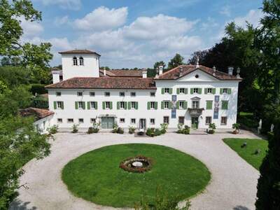 Haus mit Garten kaufen in 33030 Brazzacco (Bild 2)