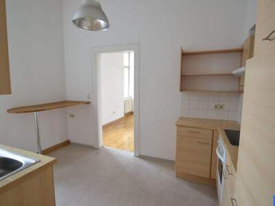 Altbauwohnung mieten in 8010 Graz (Bild 1)