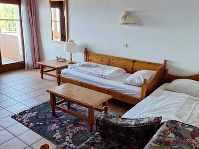 Wohnung mit Balkon kaufen in 9521 Treffen (Bild 3)