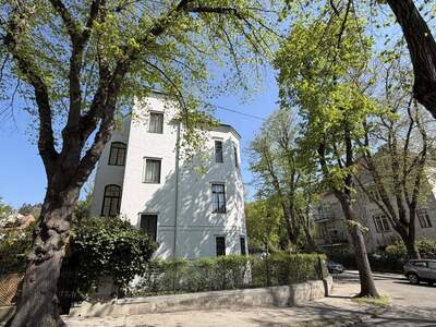 Haus kaufen in 1130 Wien