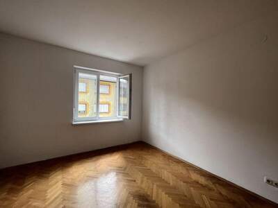 Altbauwohnung mit Balkon mieten in 8020 Graz (Bild 5)