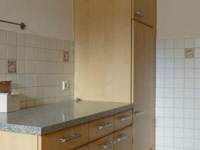 Altbauwohnung mit Balkon mieten in 8010 Graz (Bild 3)