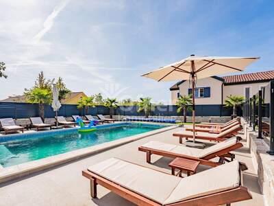 Haus kaufen in 51514 Dobrinj (Bild 3)