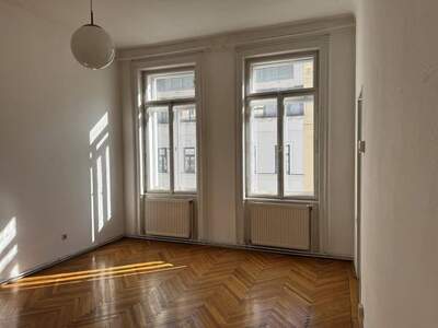 Wohnung kaufen in 1080 Wien