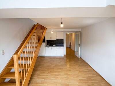 Altbauwohnung mieten in 8010 Graz (Bild 2)