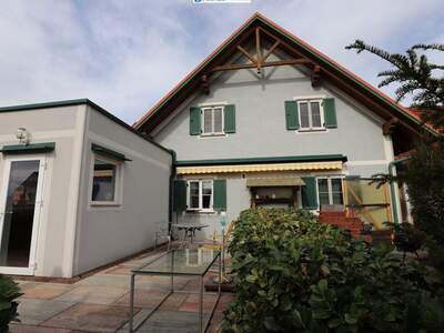 Haus mit Garten kaufen in 8493 Klöch (Bild 1)