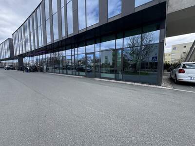Gewerbeobjekt mieten in 8053 Graz (Bild 1)