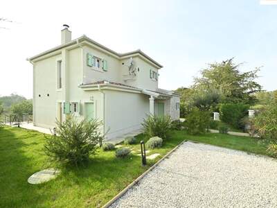 Haus kaufen in 52440 Porec (Bild 2)