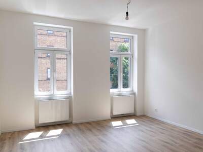 Altbauwohnung kaufen in 1120 Wien (Bild 1)